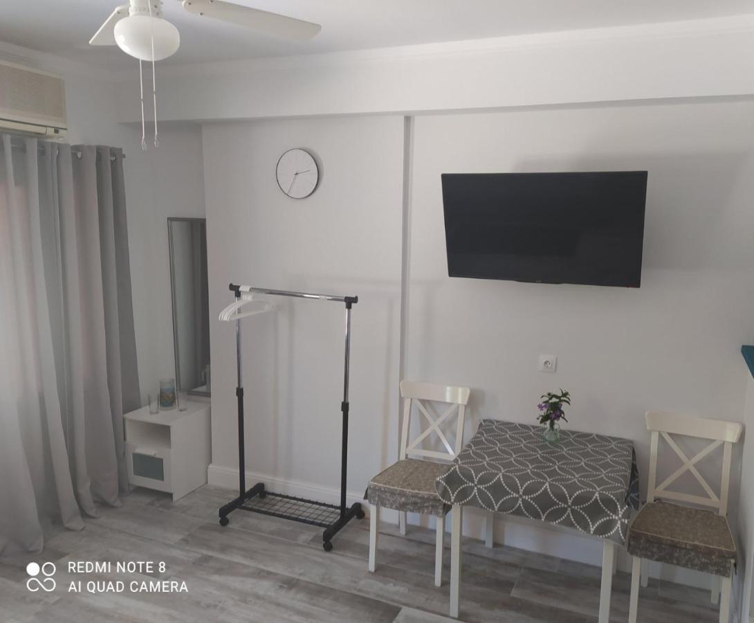 Apartment In A Country House# Kalamáta Eksteriør bilde